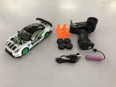 2.4G 4WD RC Drift Car Toy Racing Vehicle for Kids