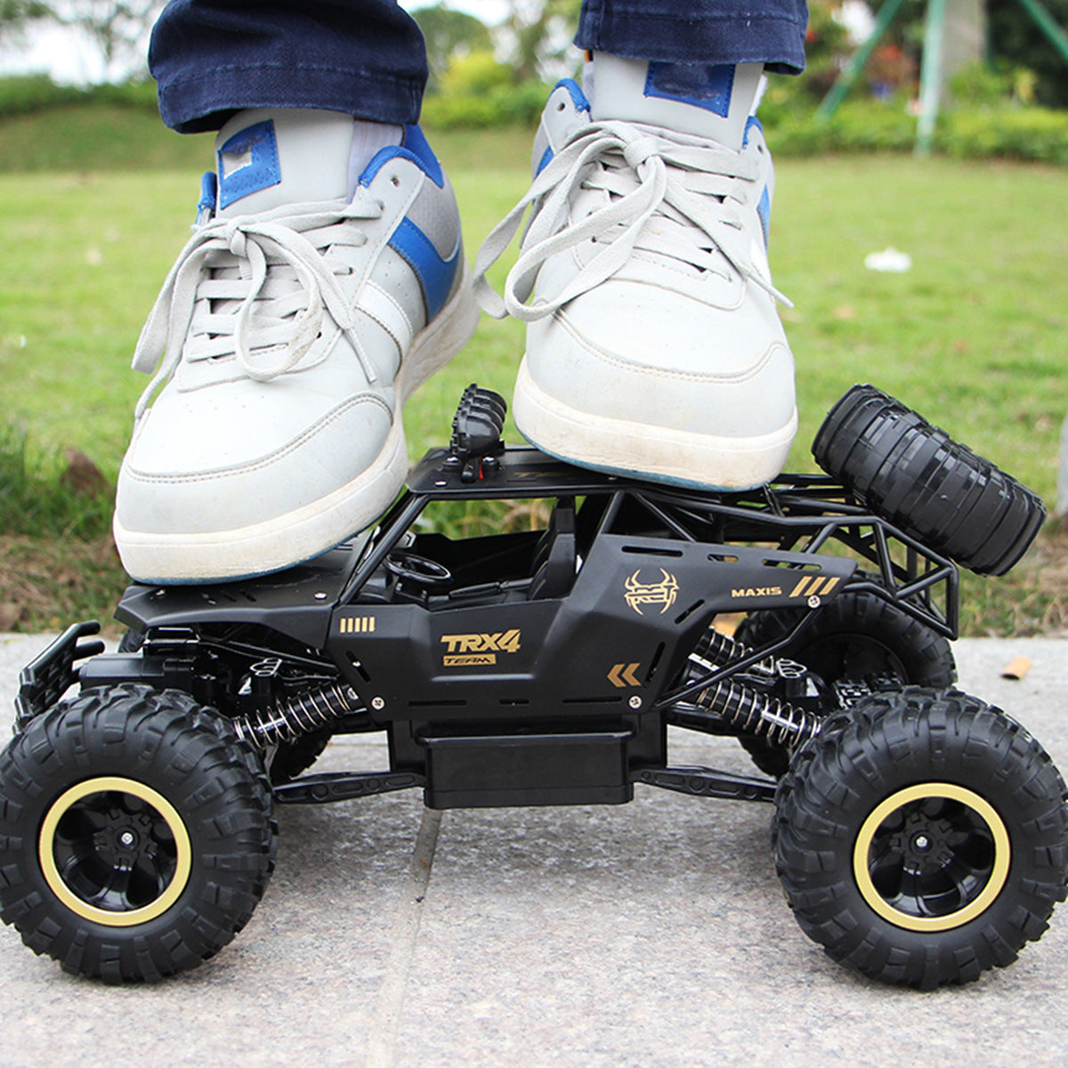 2.4Ghz Remote Control Car High Speed RC Toy