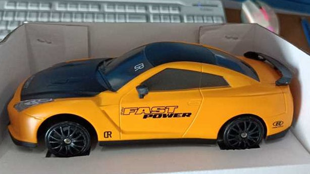 2.4G 4WD RC Drift Car Toy Racing Vehicle for Kids